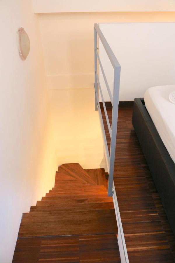 Cozy & Large Loft Famagosta Apartment Milan Exterior photo